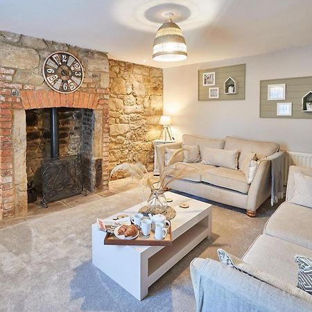 Host & Stay - Sion Hall Cottage Alnwick Eksteriør billede