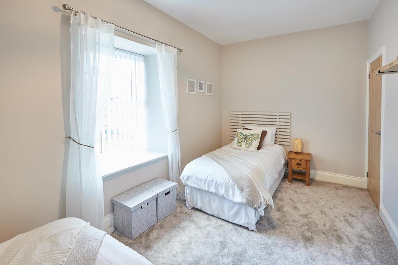 Host & Stay - Sion Hall Cottage Alnwick Eksteriør billede